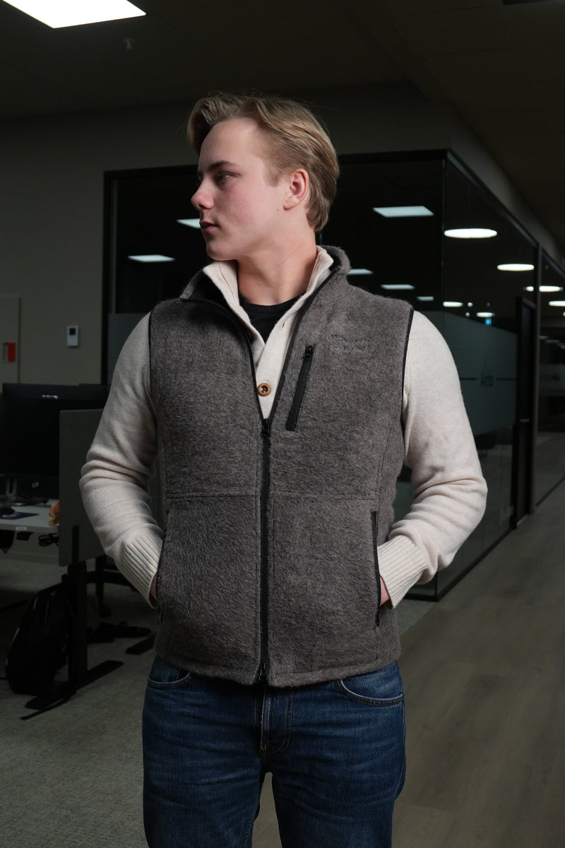 Alpaca Fleece Vest – Grey