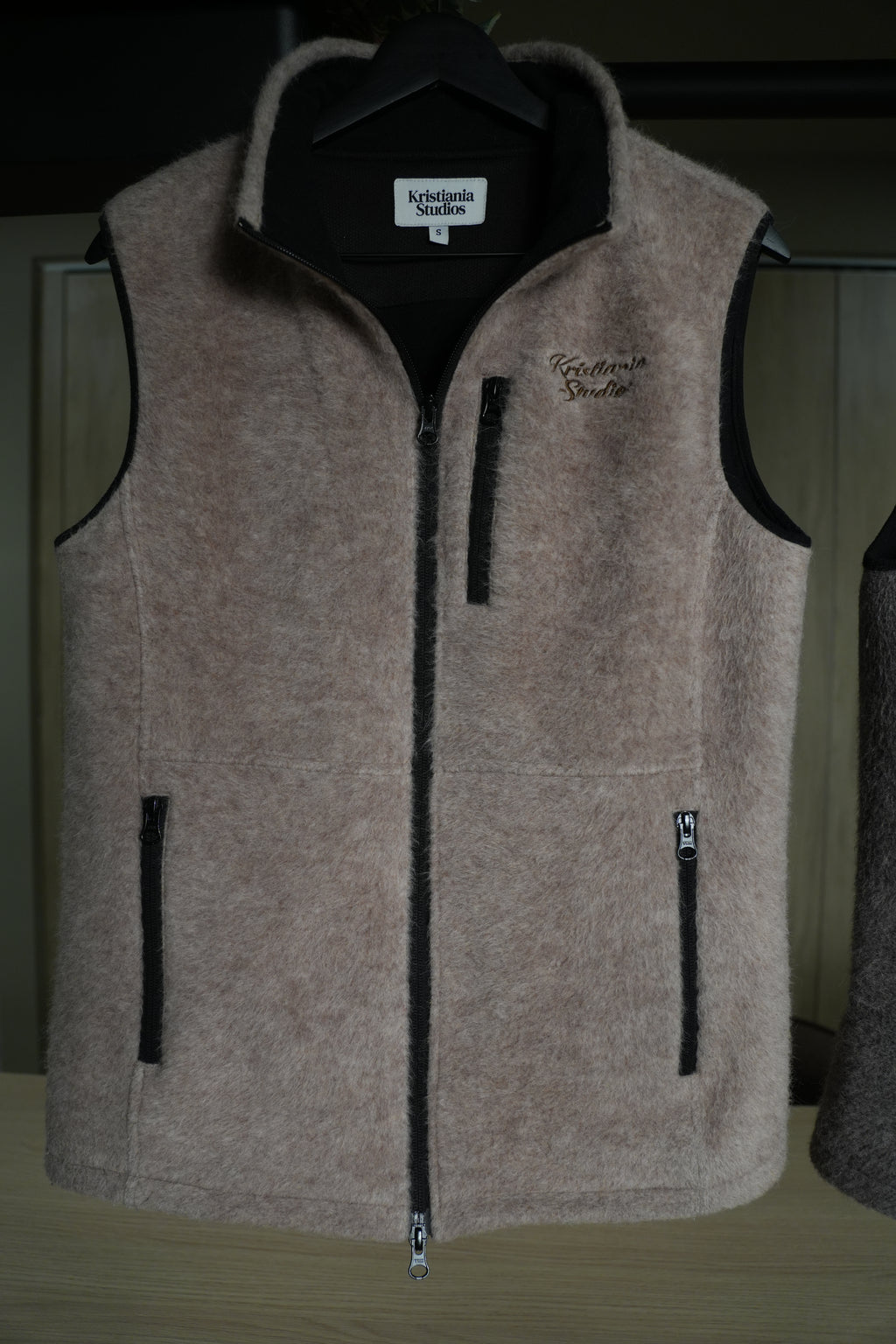 Alpaca Fleece Vest - Beige