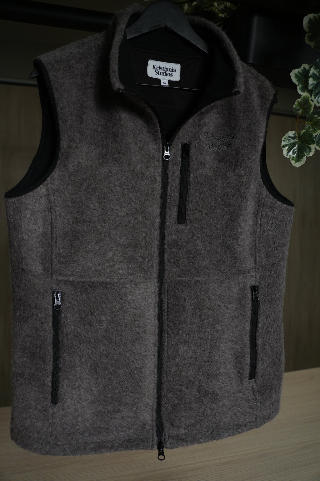 Alpaca Fleece Vest – Grey