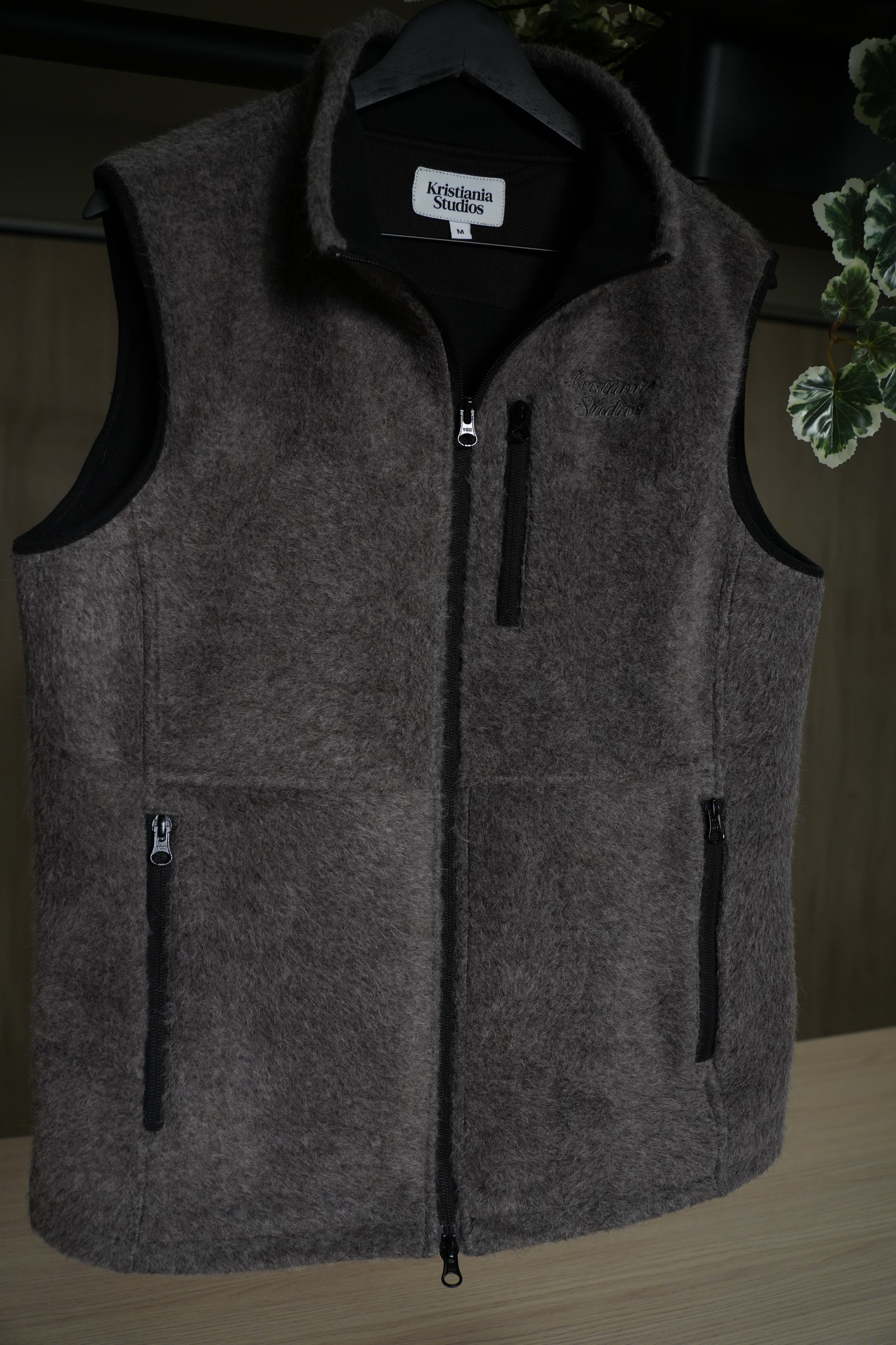 Alpaca Fleece Vest – Grey