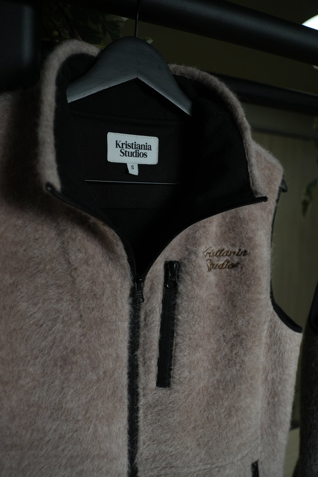 Alpaca Fleece Vest - Beige
