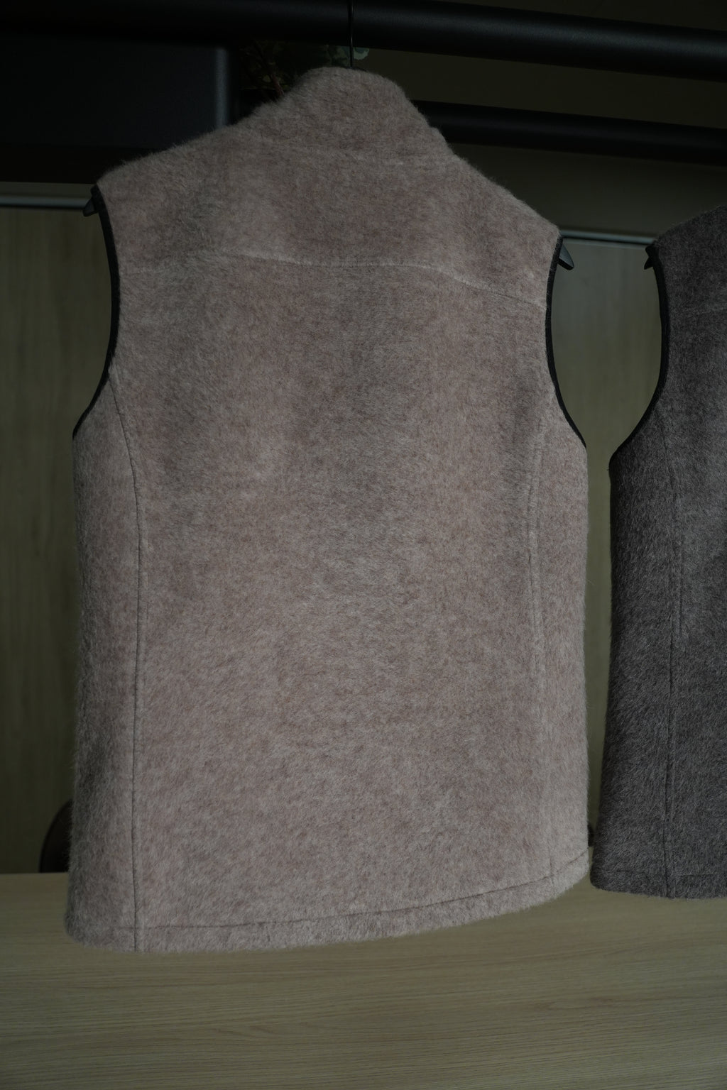 Alpaca Fleece Vest - Beige