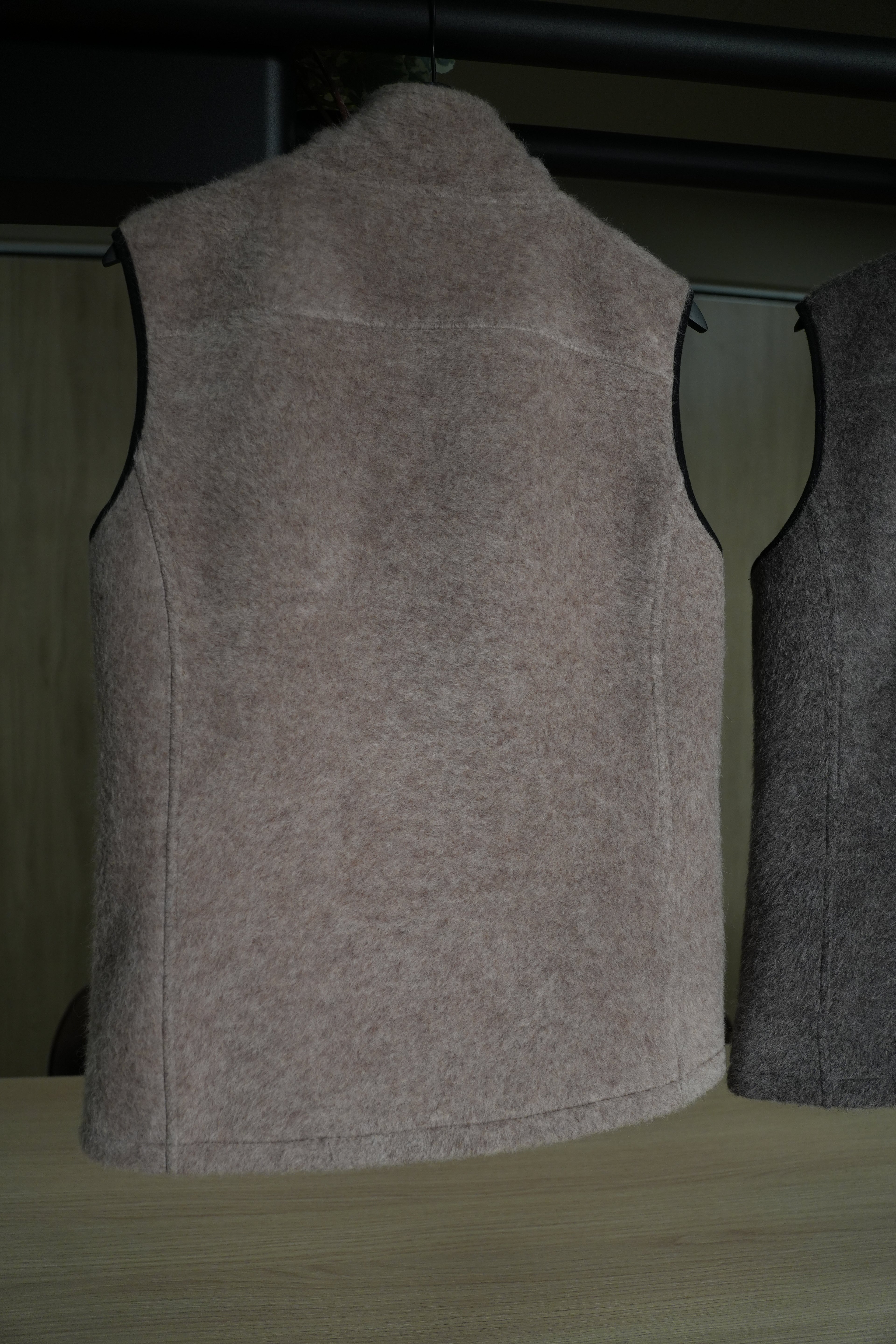 Alpaca Fleece Vest - Beige